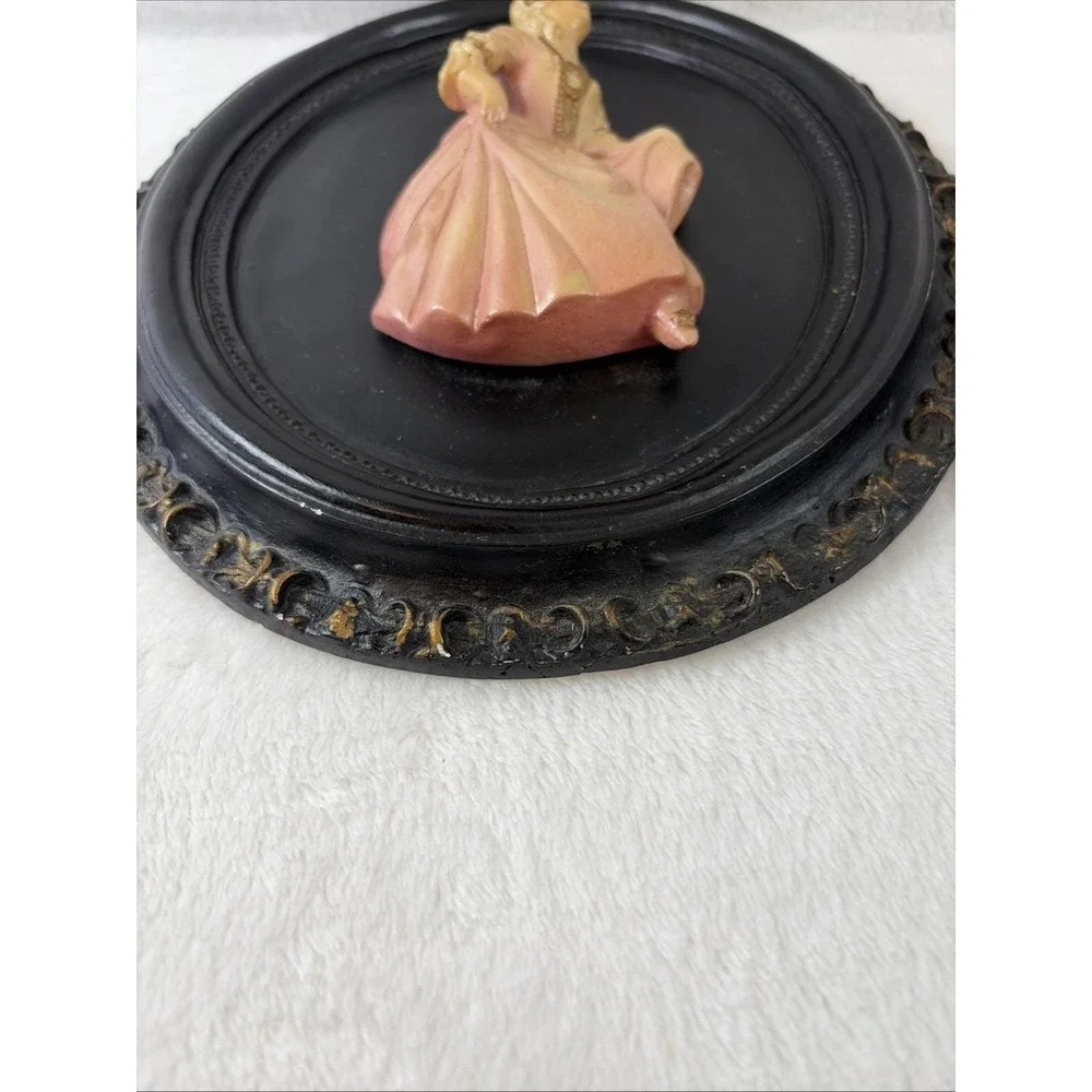 Vintage Chalkware 3D Wall Plaques Pair Mid Century Victorian Courting Couple GVC